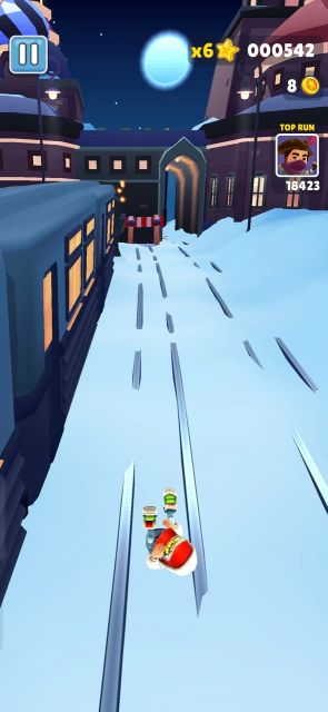 地铁跑酷踩雪版本(Subway Surf)